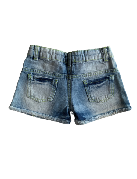 SHORT JEANS COM BORDADO ABACAXI MONSUCRE